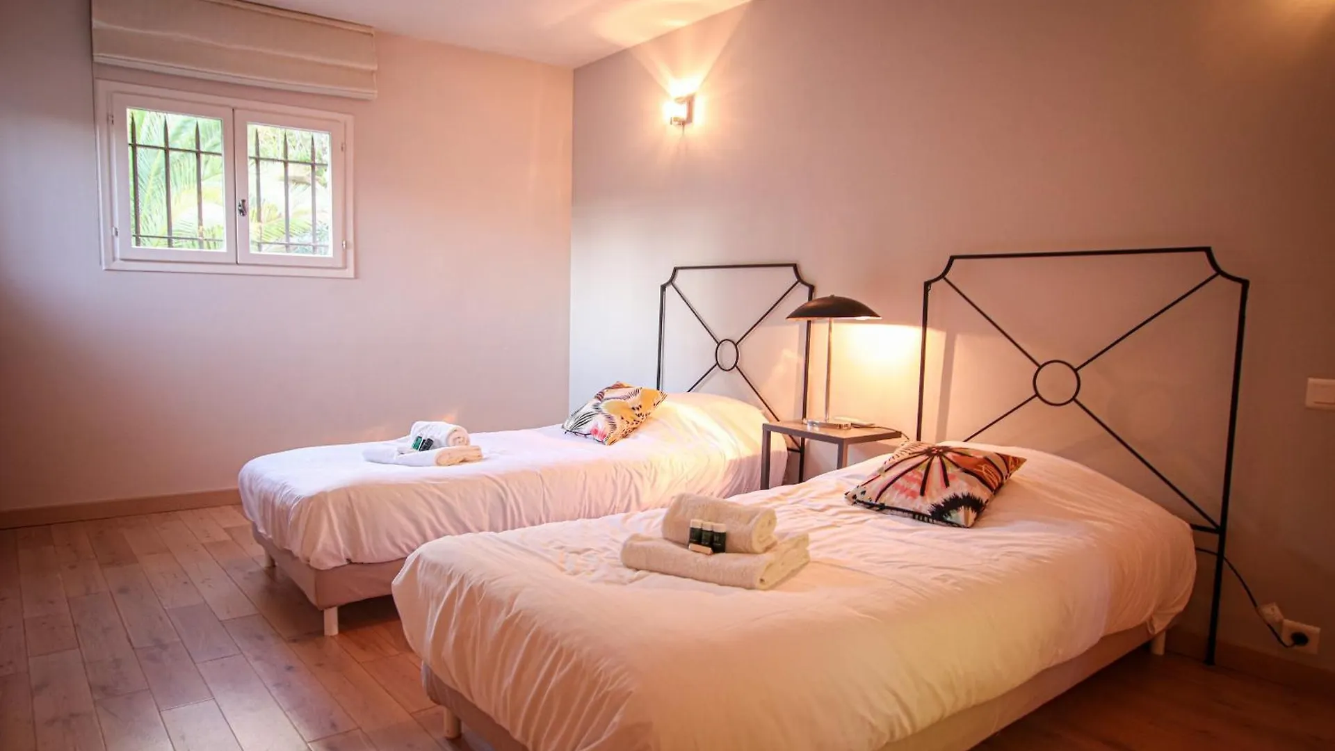 Les Coteaux Villa Cannes 0*,  France